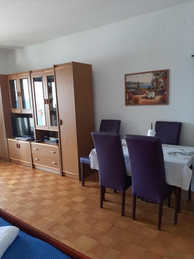Apartman Ada เซนญ์ ภายนอก รูปภาพ