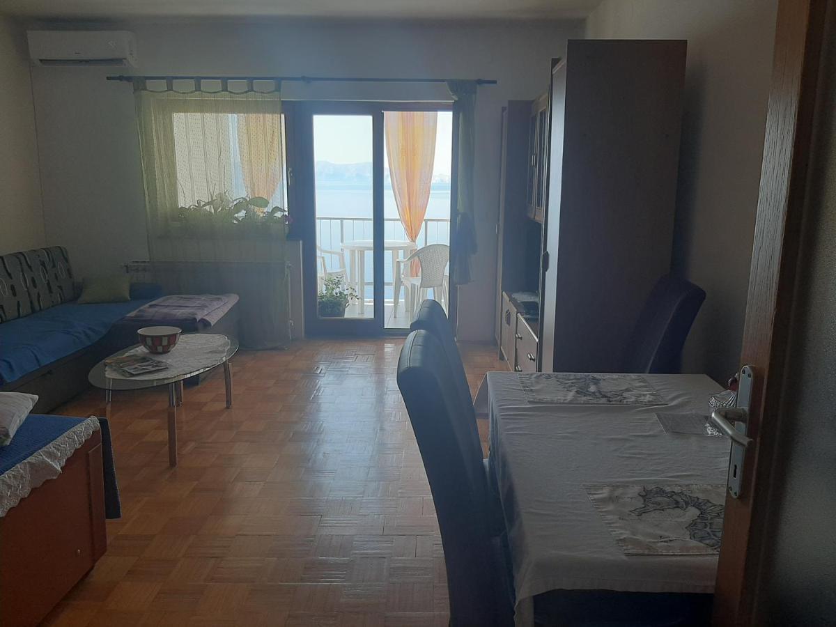 Apartman Ada เซนญ์ ภายนอก รูปภาพ