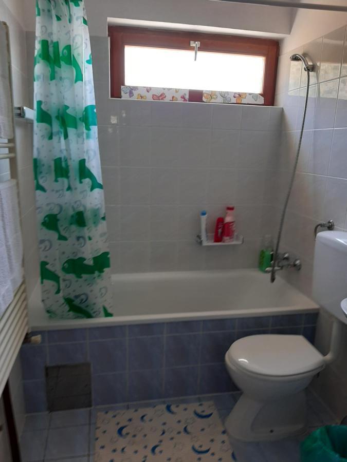 Apartman Ada เซนญ์ ภายนอก รูปภาพ